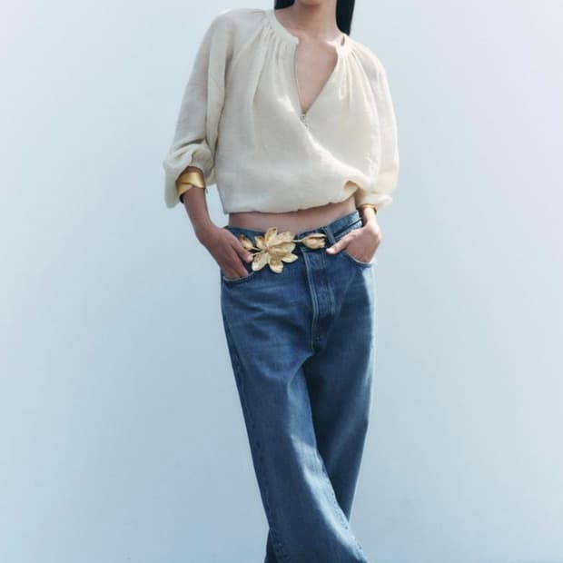 자라 zw컬렉션 라이오셀 혼방 셔링 블라우스