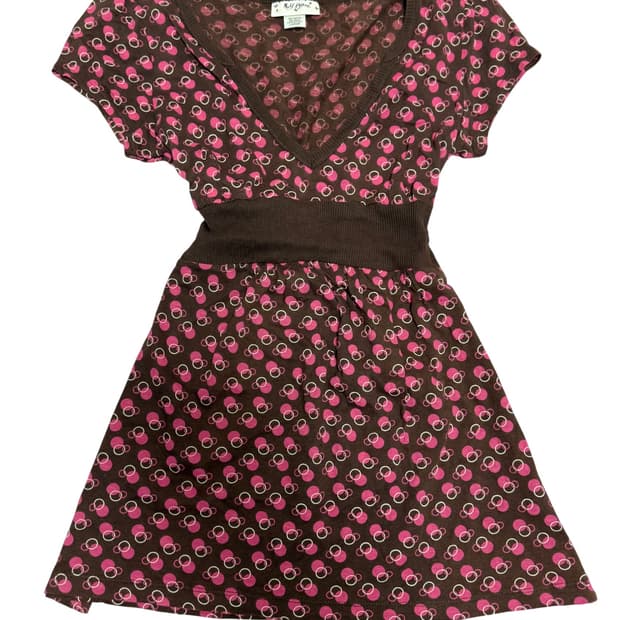 브라운+핑크 베이비돌 딥브이넥 반소매 