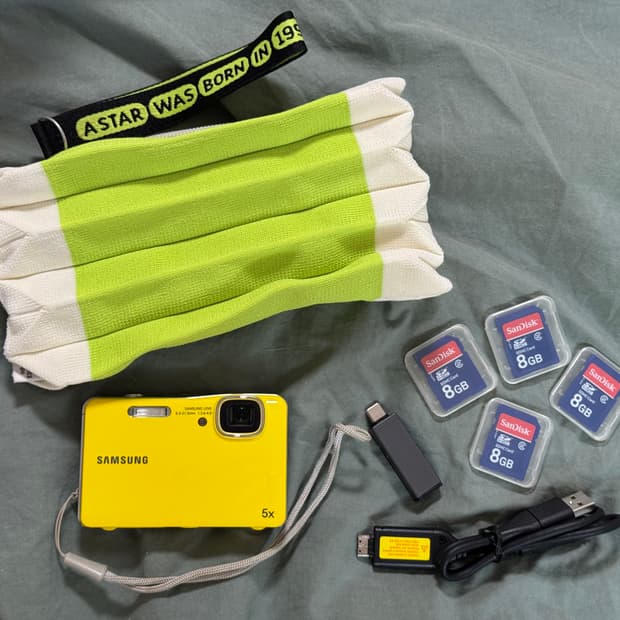 삼성 VLUU WP10 빈티지 디카 <레어템 옐로우>