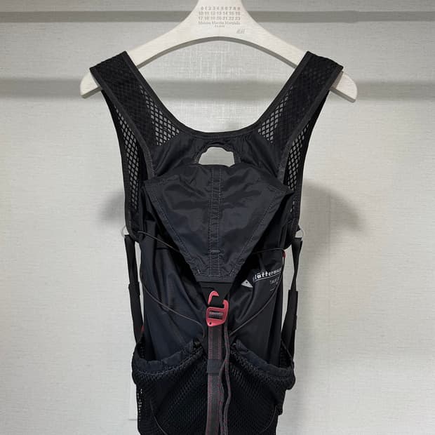 [유일매물] 클라터뮤젠 티잘브 2.0 10L 레이븐 블랙 백팩