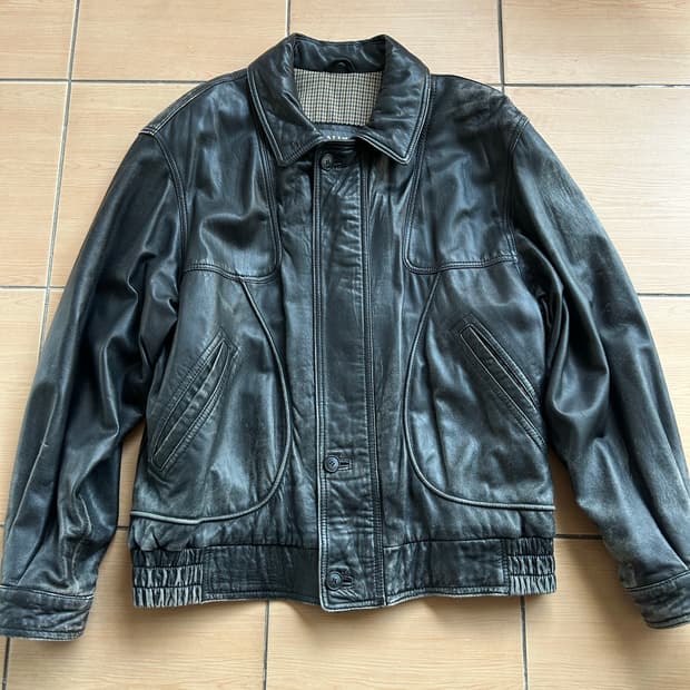 90,00’s 발리 양가죽 봄버자켓