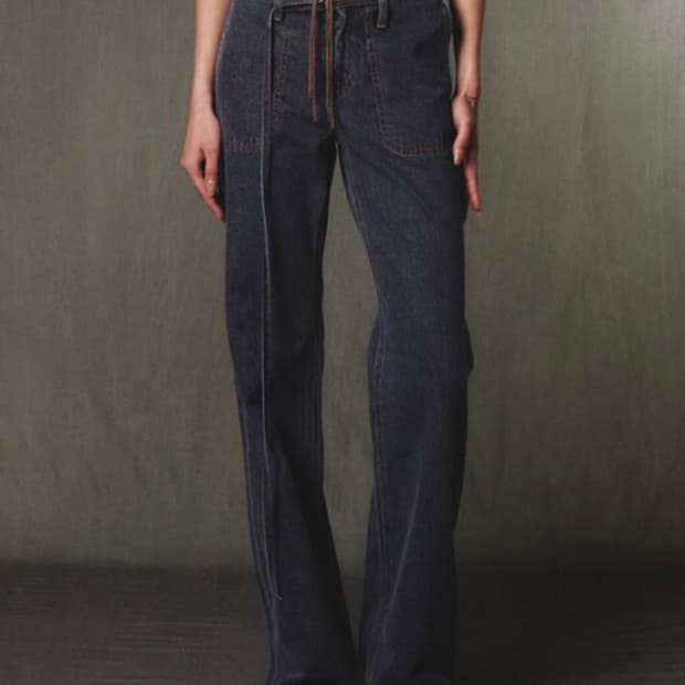 기준 치코 진 챠콜 데님