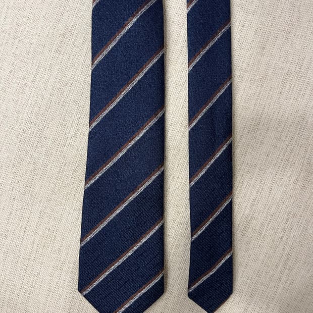 지오지아 블루네이비 스트라이프 넥타이