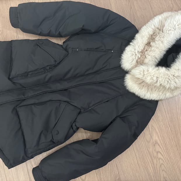 상태 좋아요. 에고이스트 사가퍼 야상형 중기장 구스다운패딩 55