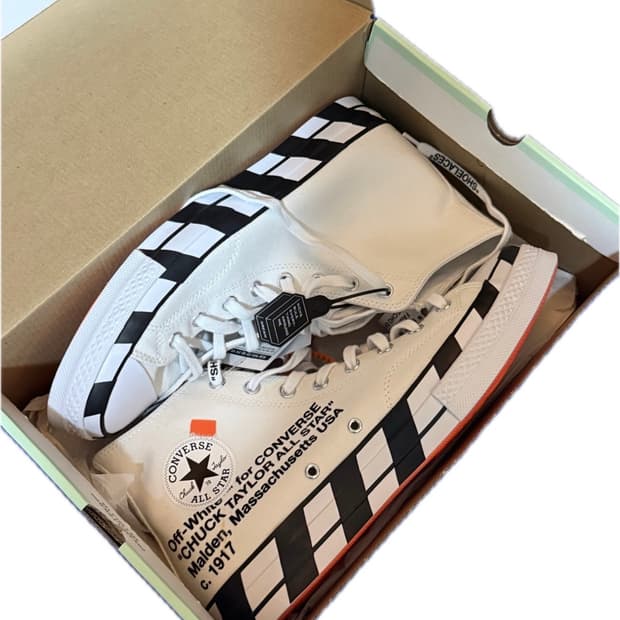 오프화이트 컨버스 300