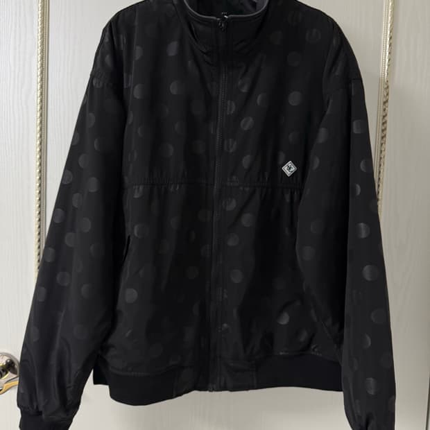 노컨텐츠 도트 윈터 점퍼