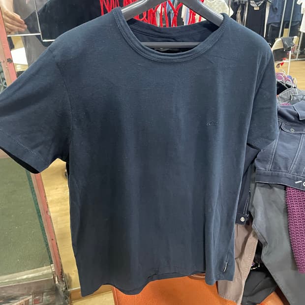 French connection 싱글스티치 반팔