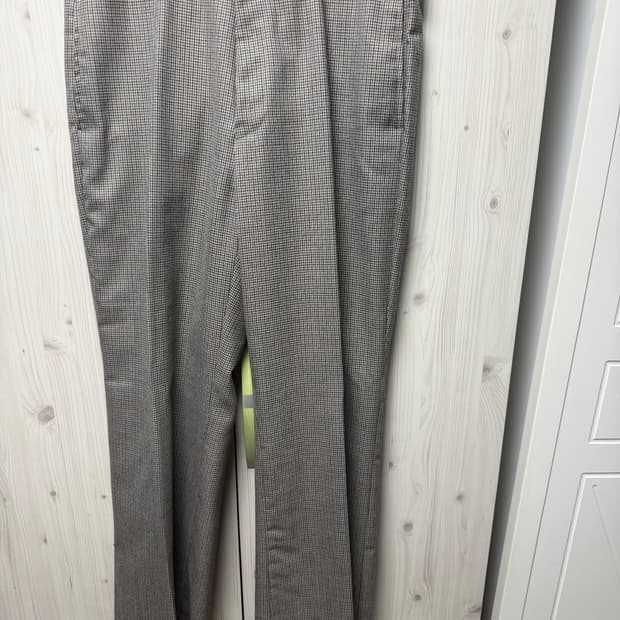 타일레 카나비 플레어 슬랙스 2사이즈