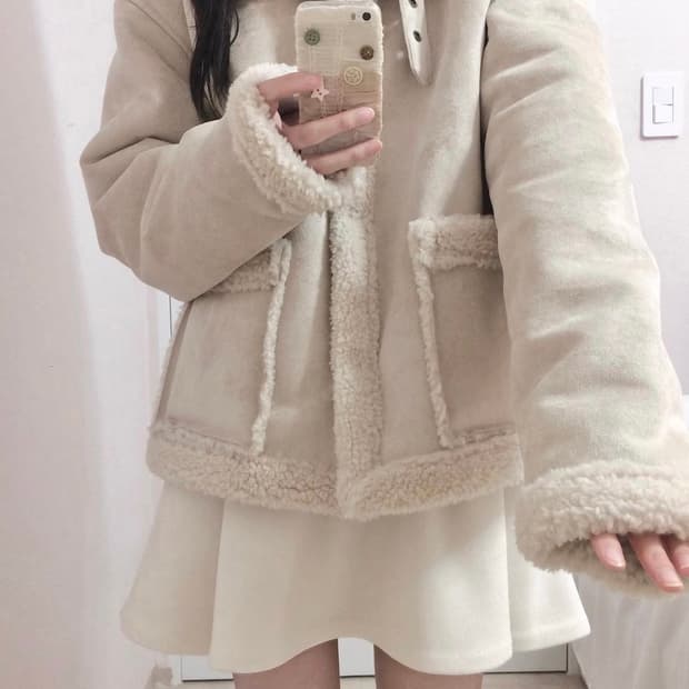 스너그 스노우 무스탕