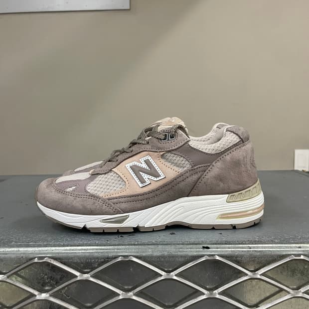 뉴발란스 991 메이드 인 UK 그레이 230 (gr-5809)