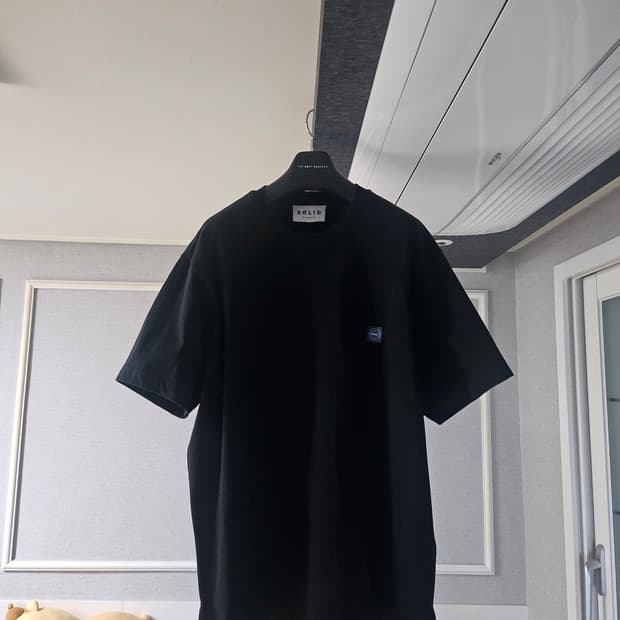 [거의 새것] 솔리드옴므 반팔 티셔츠 48