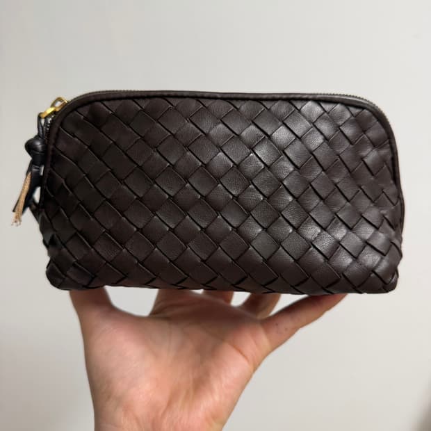 [정품] 보태가베네타 인트레치아토 파우치 