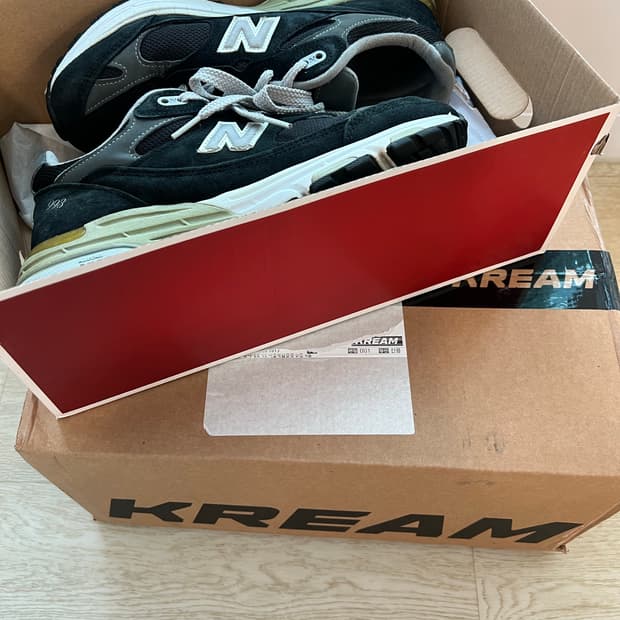 new Balance 992 black