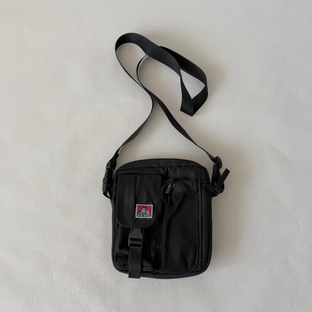 벤 다이비스(Ben Davis) 크로스백