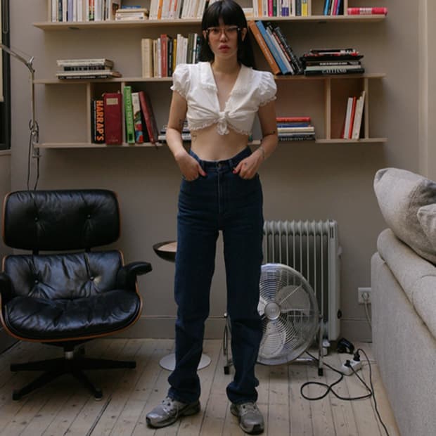 프레클 레이스 크롭 블라우스