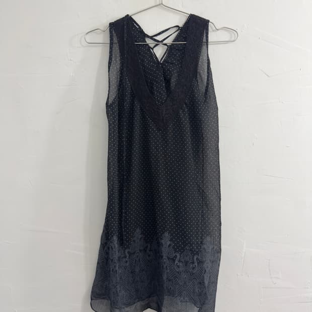 drea dot mori sleeveless