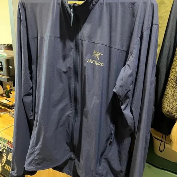 아크테릭스 셀레리스 바람막이 L