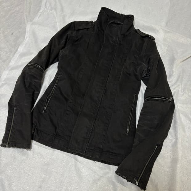 (릴스0)“Unknown” 00’s Design Side Zipper 