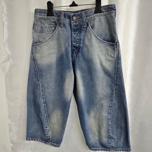 리바이스 엔지니어드진 빈티지 워싱 데님 반바지 (1822)