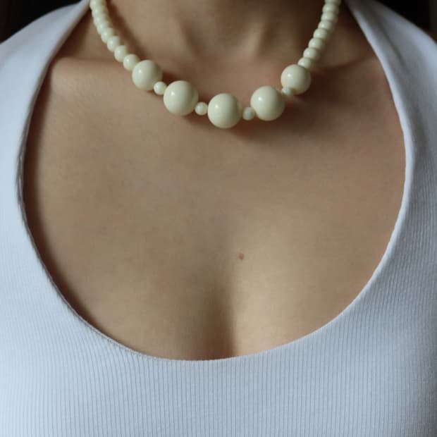 milky bead necklace