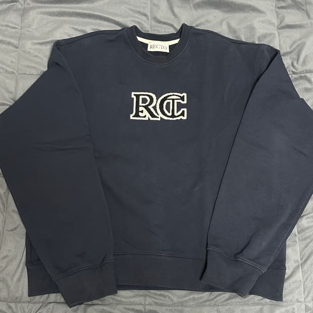 렉토 RC 자수 로고 맨투맨 네이비