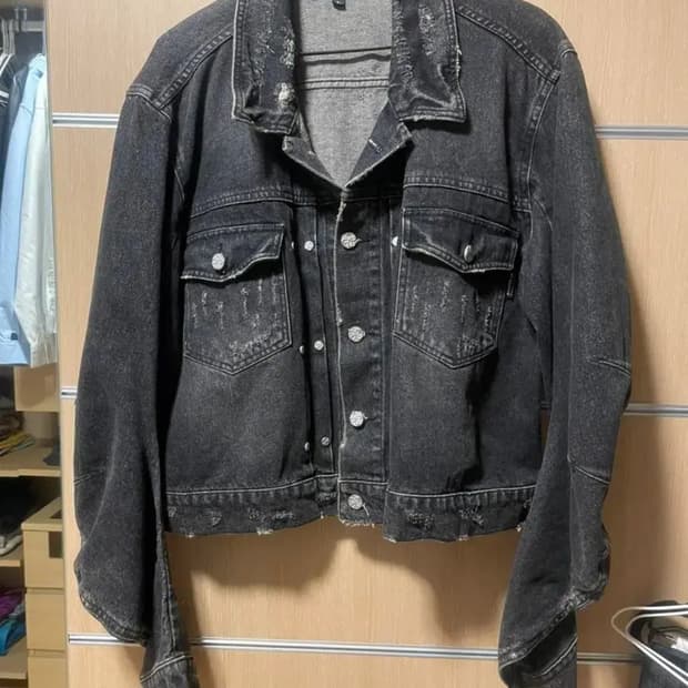 써저리(surgery) 커브드 데님 트러커 자켓 블랙 L