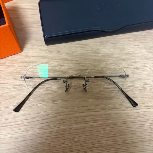 르노 클래식 판토 무테 - 앤틱 실버