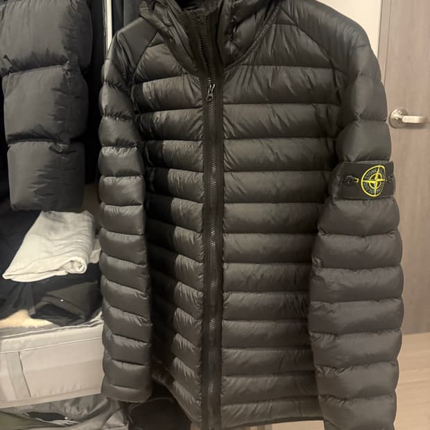 25ss 스톤아일랜드 룸우븐 경량패딩 XL