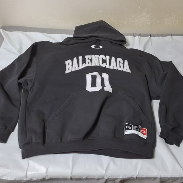 발렌시아가 바스켓볼 후드 