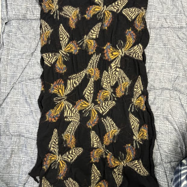 캐피탈 축융 울 버터플라이 머플러