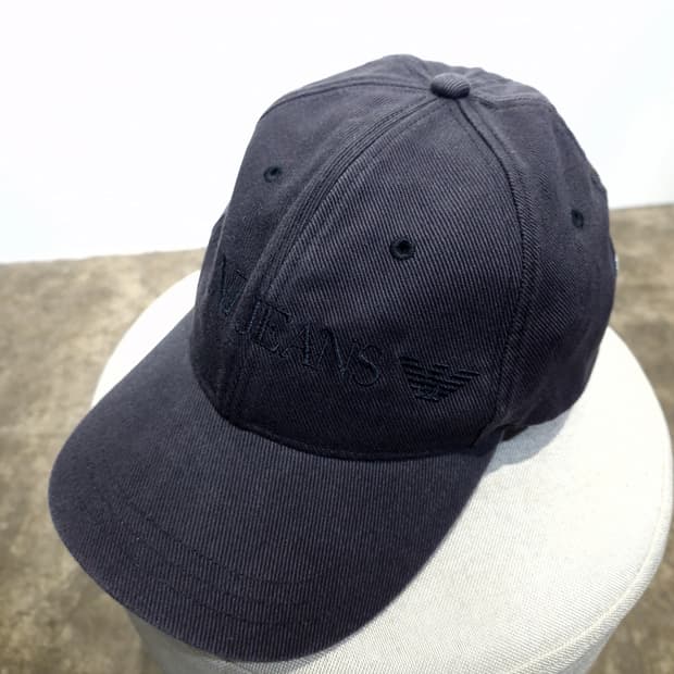 아르마니진스 자수 로고 볼캡