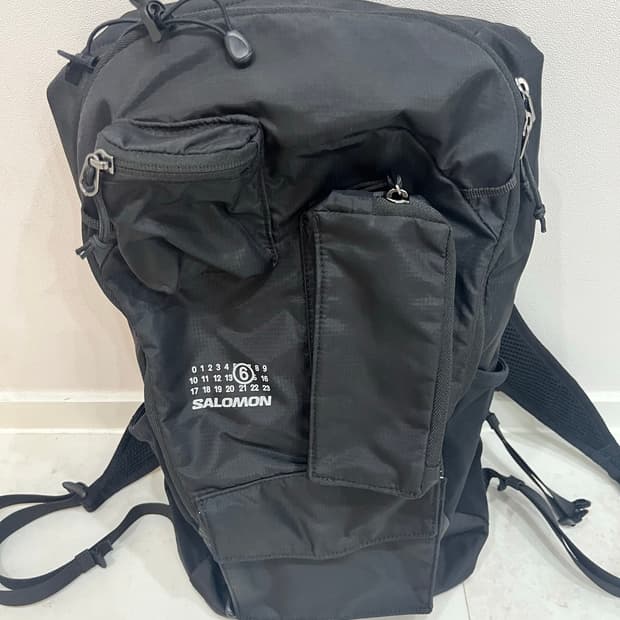 MM6 x SALOMON 살로몬 MM6 메종마르지엘라 데이백