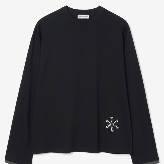 밀로아카이브 롱슬리브