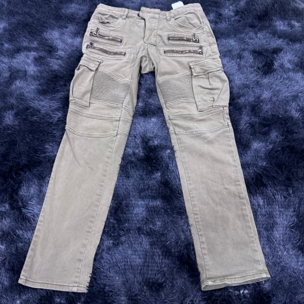 투티/0101 발망 바이커 지퍼 베이지 카고 데님 팬츠