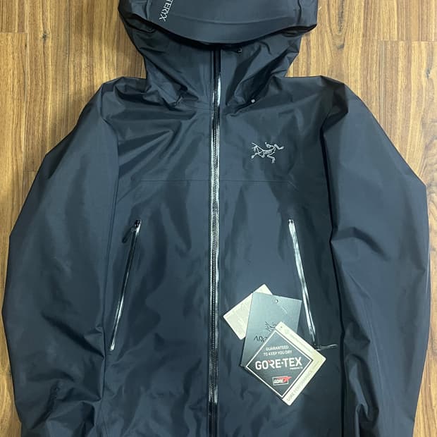 아크테릭스 베타 SL 자켓 블랙