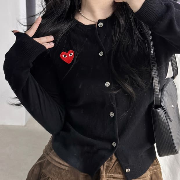 꼼데가르송 레드와펜 블랙 울 가디건 