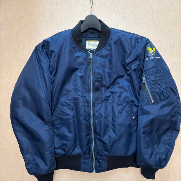 브론슨 B-17C MOD 자켓 42(XL) 사이즈 판매합니다.