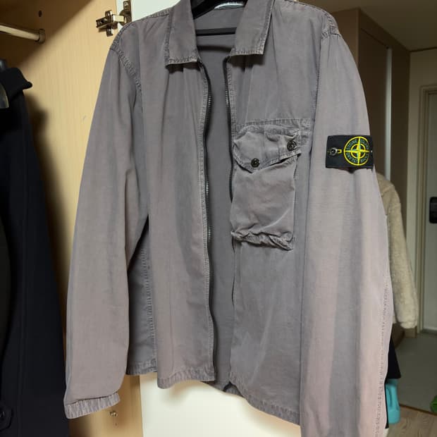 스톤아일랜드 21SS 7415117WN V0163 와펜패치 오버셔츠 자