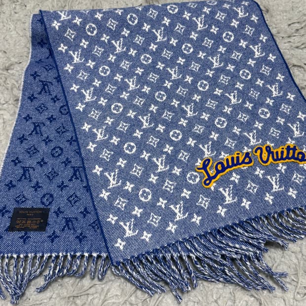 [정품] 루이비통 데님벨리쉬드 시티 스카프 머플러
