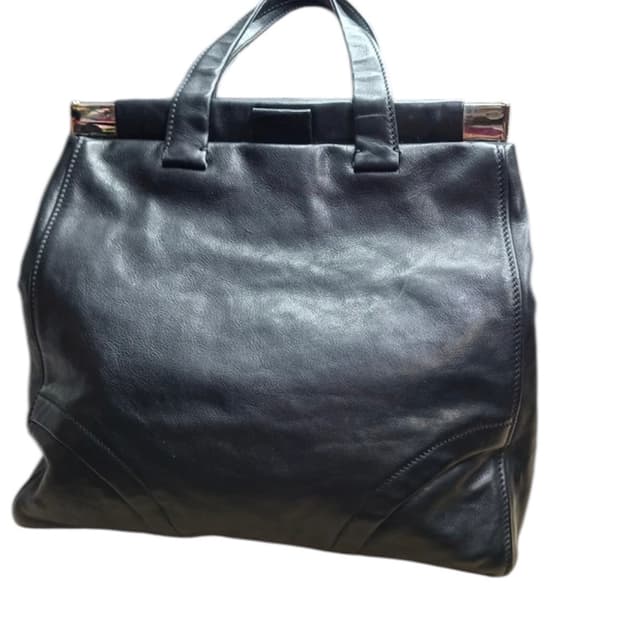 미우미우 레더 토트백