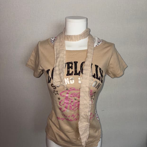 빈티지 반팔 + 머플러 세트