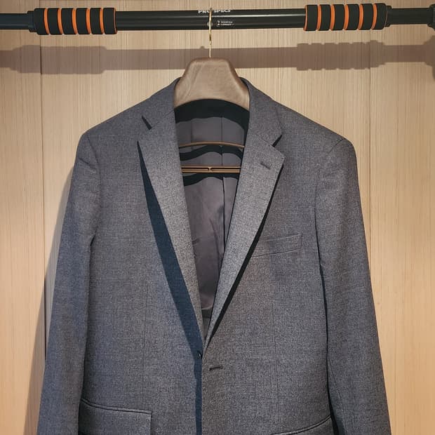 (간절기용)유니클로 그레이 모직자켓 L