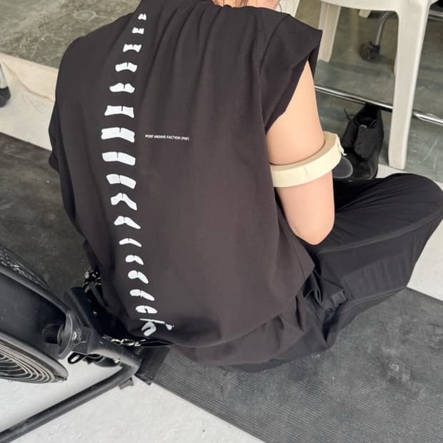포스트아카이브팩션 파리에디션 블랙S