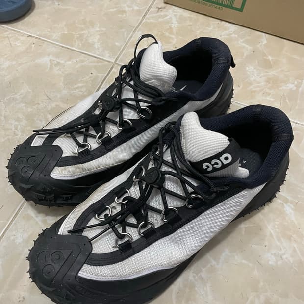 꼼데가르송 ACG 275