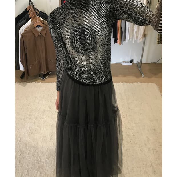 Vintage tiger pleats top