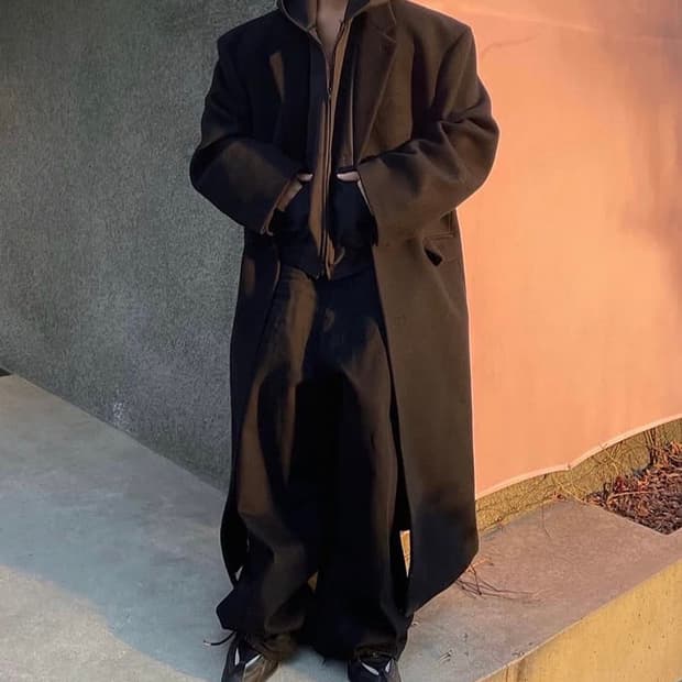 파이오니어스 박시 코트