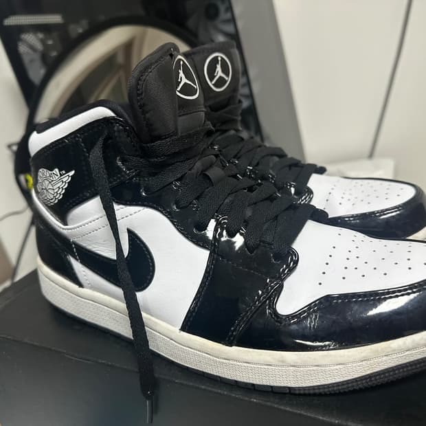 Jordan 1 Mid SE ASW Black