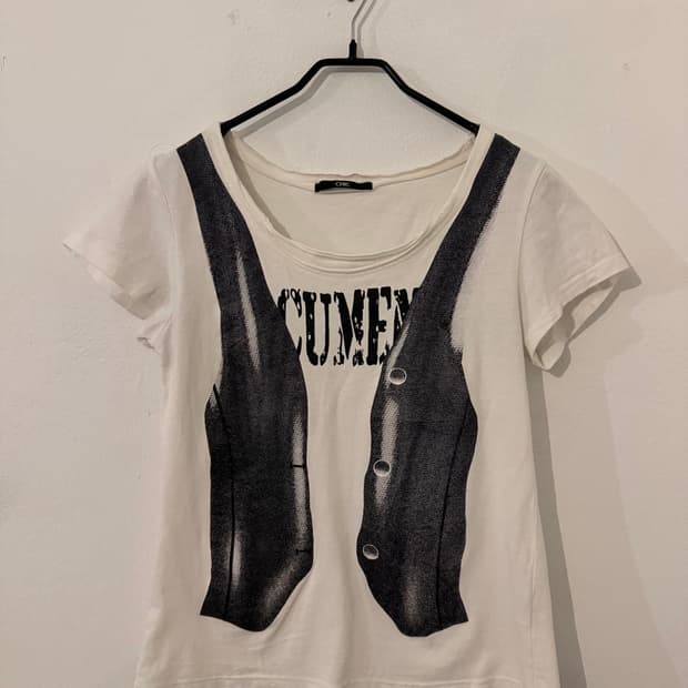 Vintage vest print t-shirt