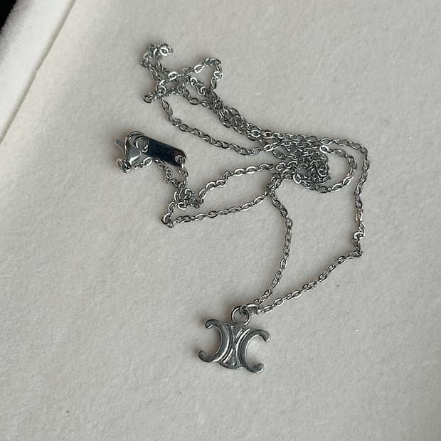 셀린느 트리옹프 남자 롱체인 목걸이 실버