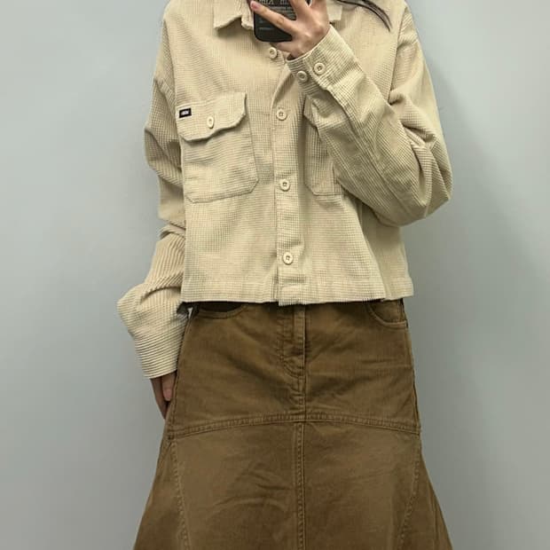 반스 포켓 베이지 코듀로이 셔츠